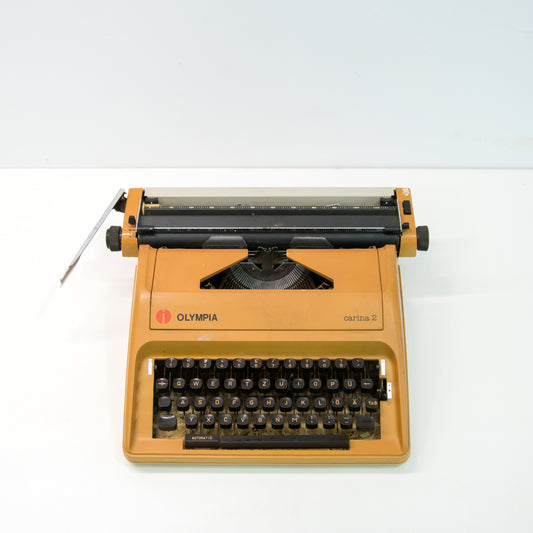 Retro Typewriter (Typing Error)