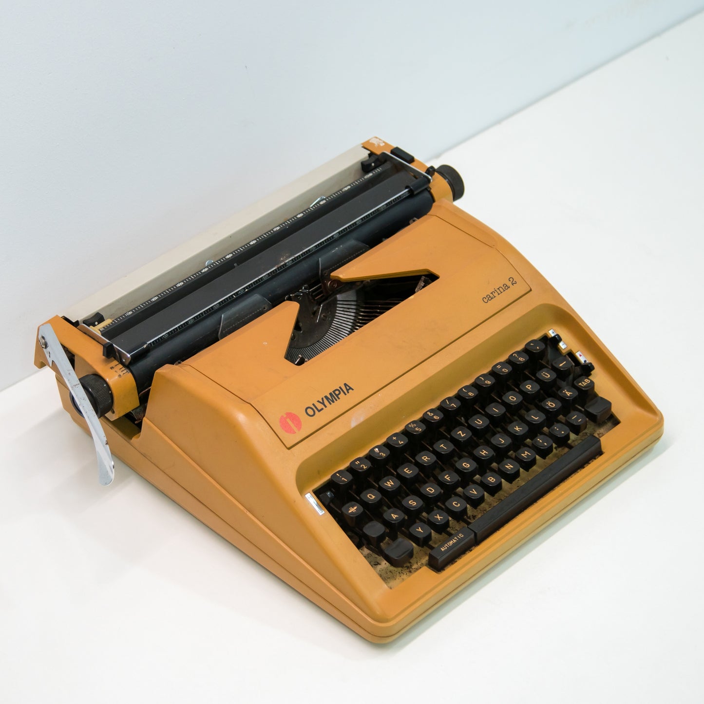 Retro Typewriter (Typing Error)